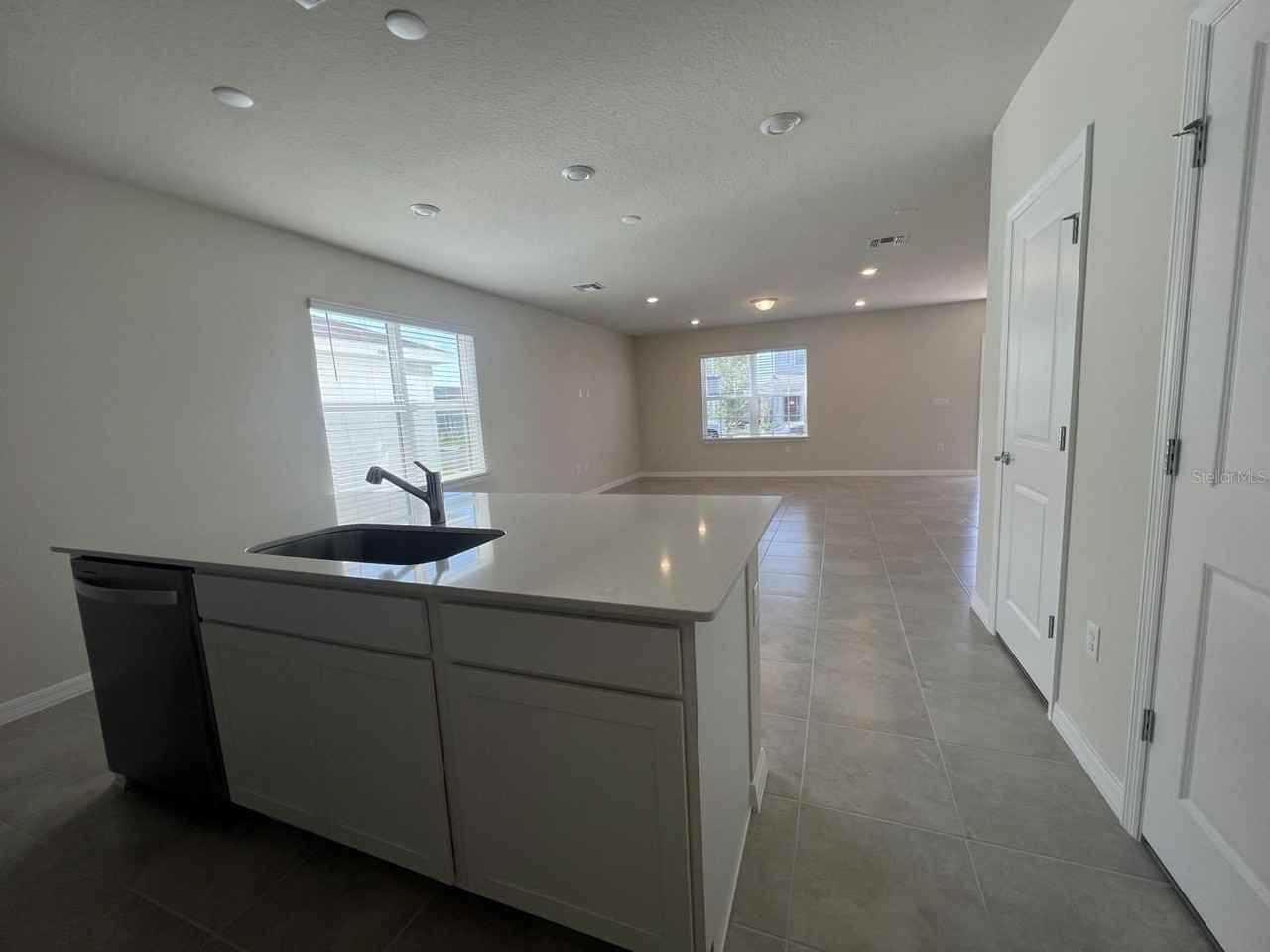 3355 Vine Leaf St - Photo 2 of 31