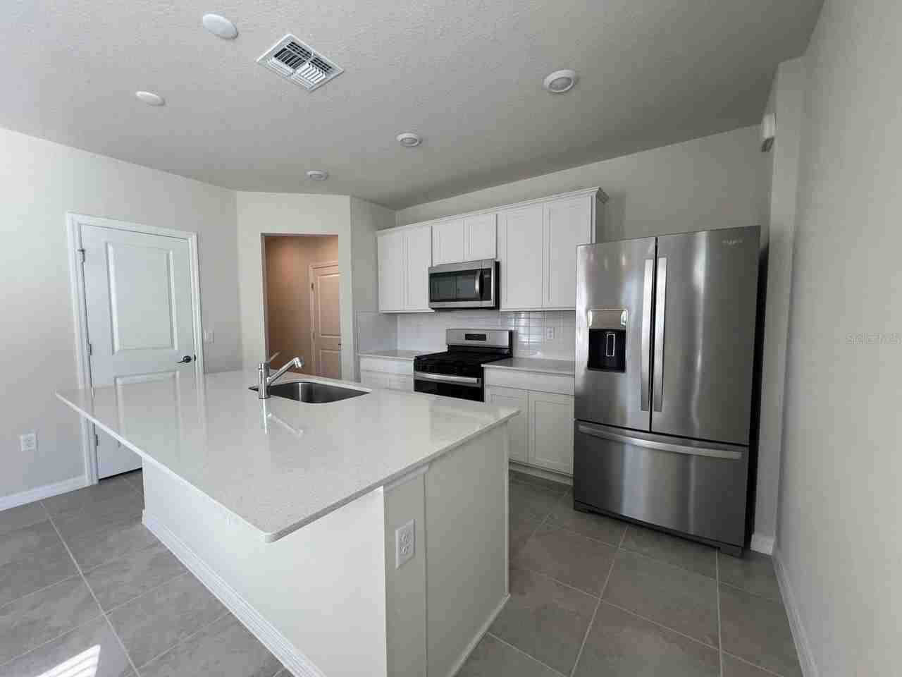 3355 Vine Leaf St - Photo 4 of 31