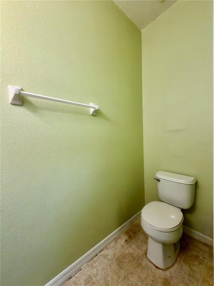 2305 Betsy Ross Ln - Photo 5 of 10
