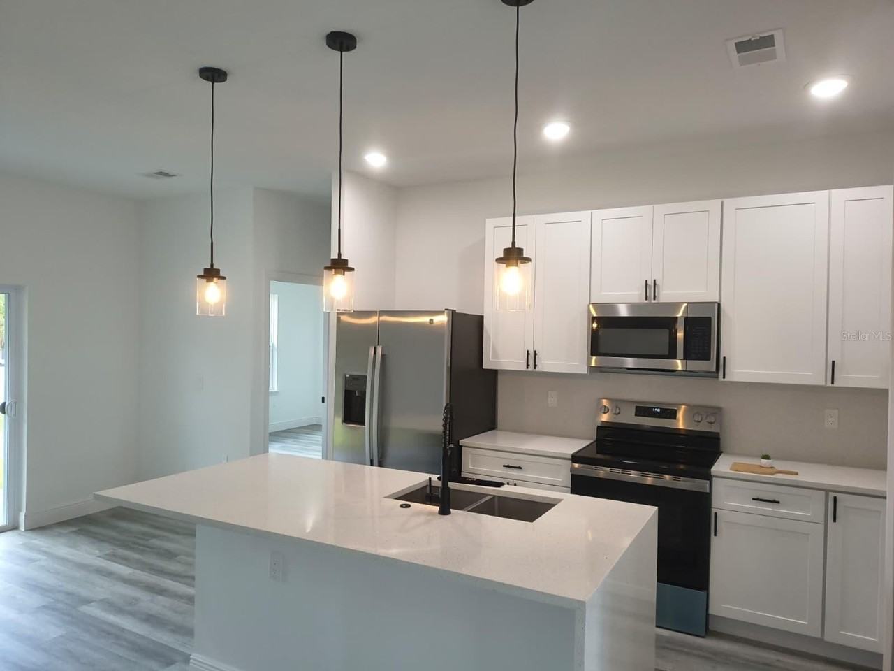 171 Marion Oaks Trl - Photo 3 of 22