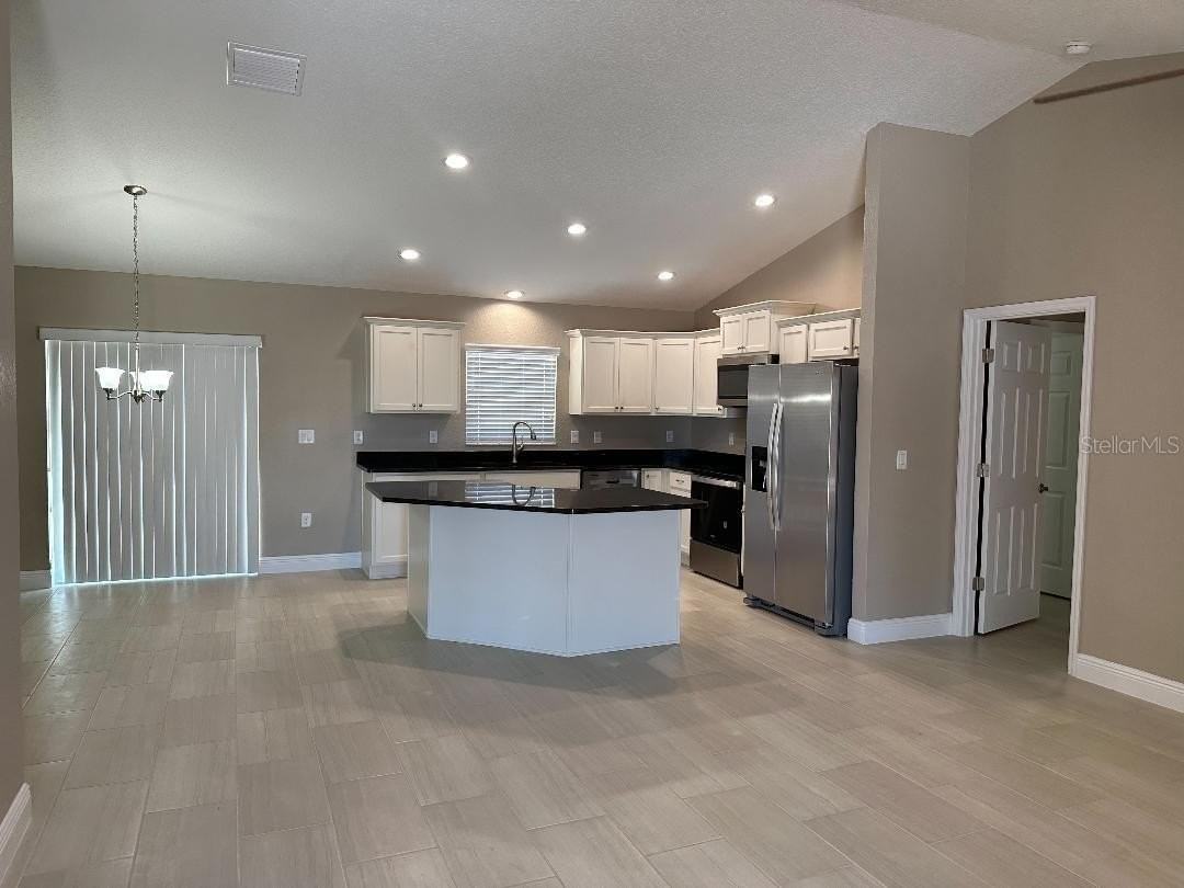 14851 Sw 48th Ave - Photo 3 of 11