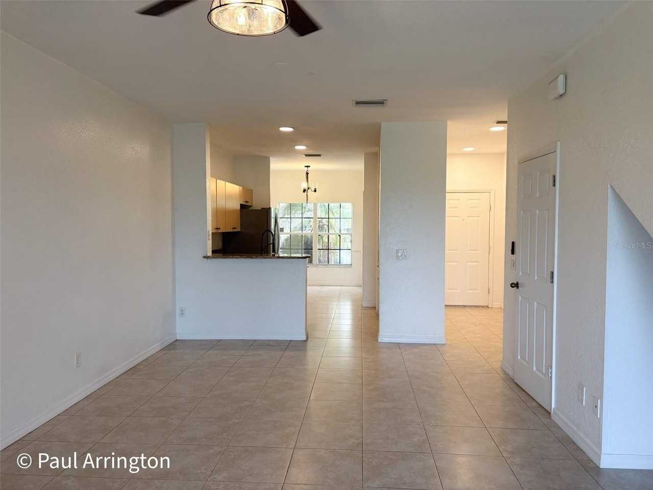 10922 Winter Crest Dr - Photo 6 of 32