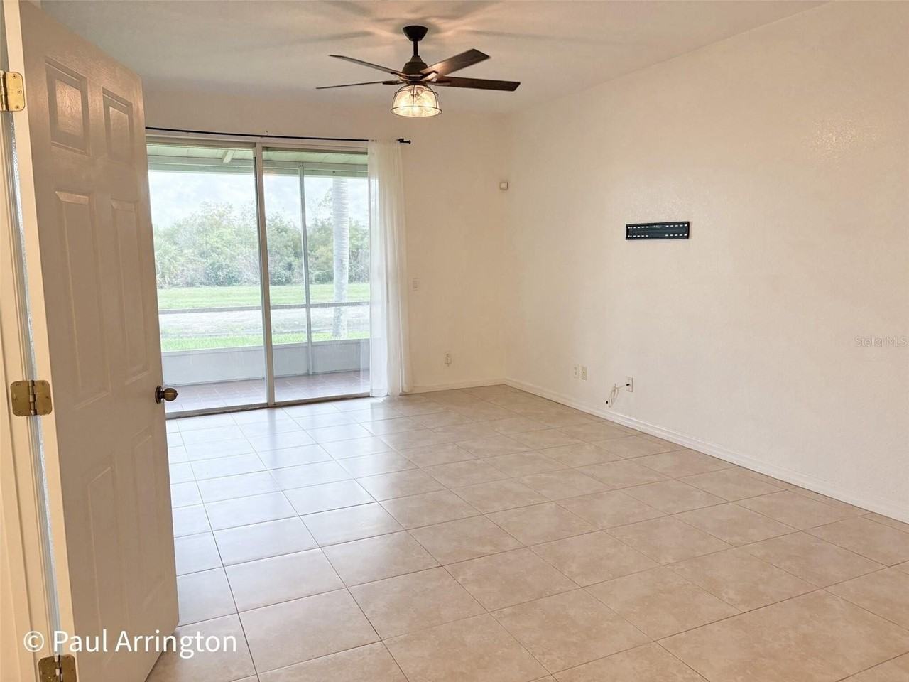 10922 Winter Crest Dr - Photo 7 of 32
