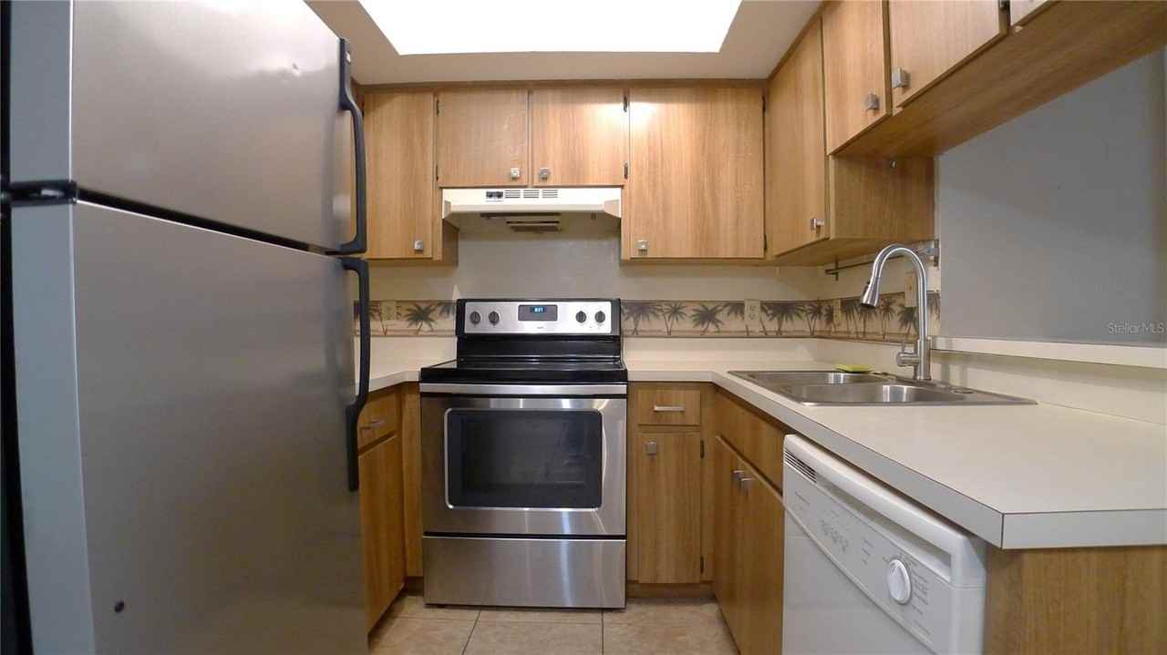 608 Lynchburg Dr - Photo 7 of 18