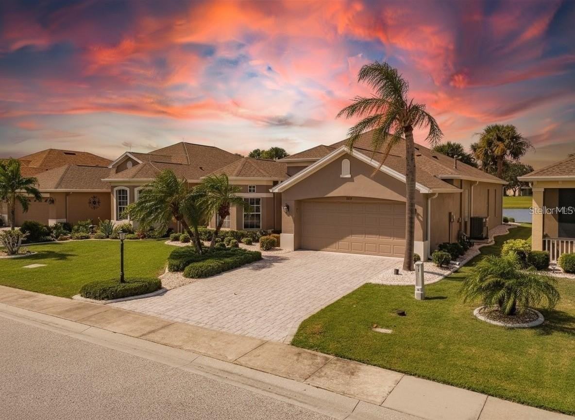 1039 Emerald Dunes Dr - Photo 5 of 50