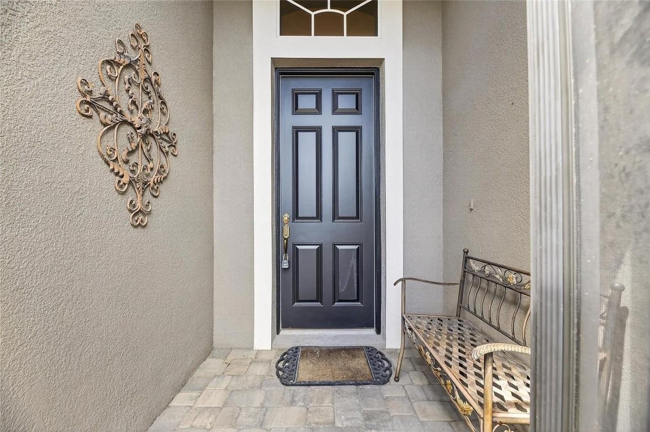 1039 Emerald Dunes Dr - Photo 7 of 50