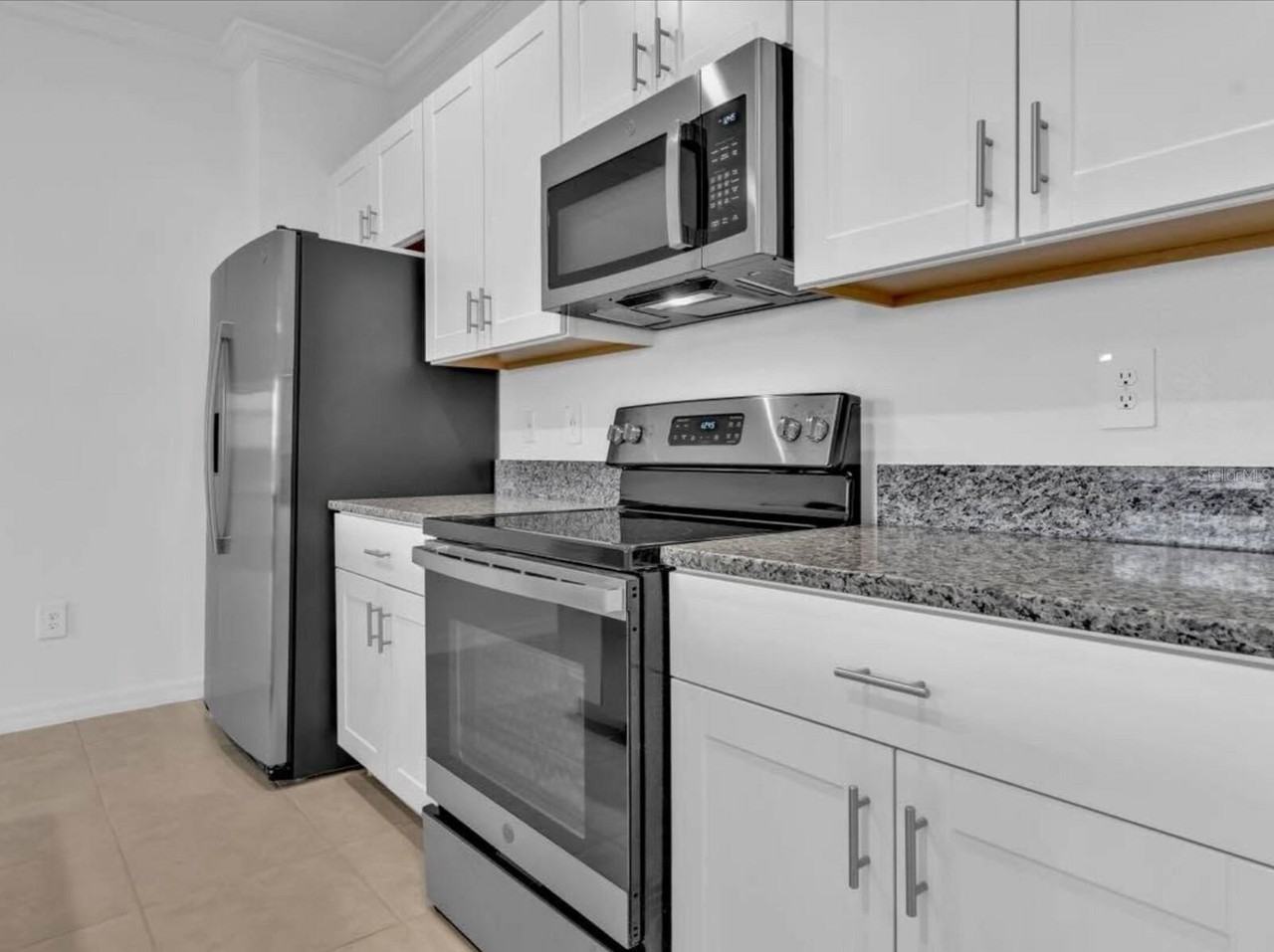8971 Gallantree Pl - Photo 5 of 25