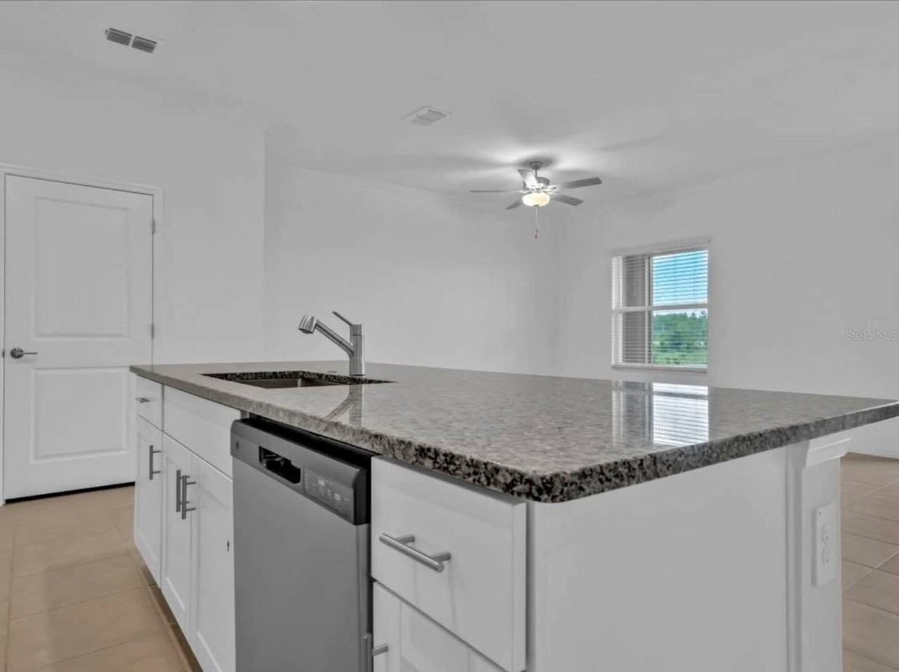 8971 Gallantree Pl - Photo 6 of 25