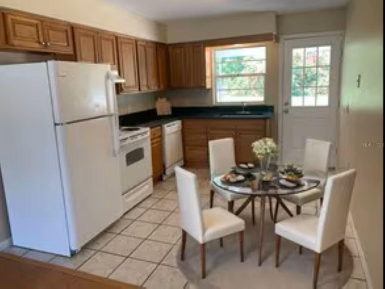 6907 Mathers Ln #B - Photo 3 of 7