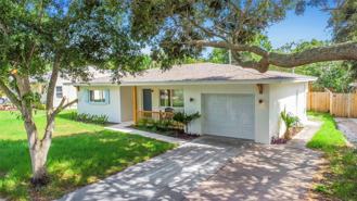 245 Grove Cir N - Photo 1 of 1