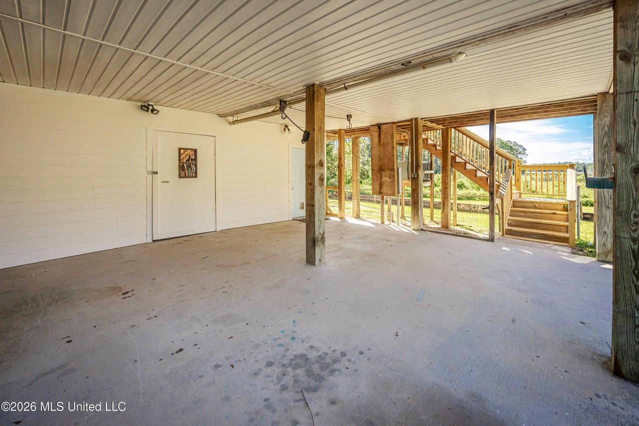 5513 Sioux Dr - Photo 6 of 50