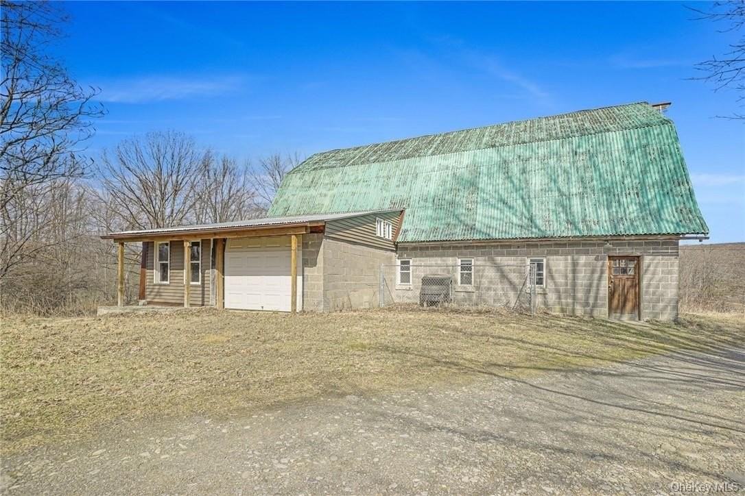 202 Midland Lake Rd #BARN - Photo 2 of 6