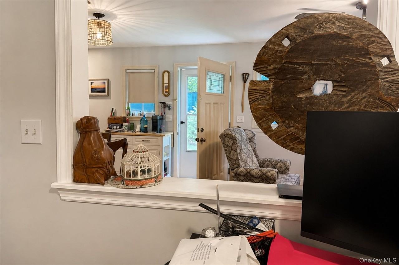 81 Daly Rd - Photo 7 of 15