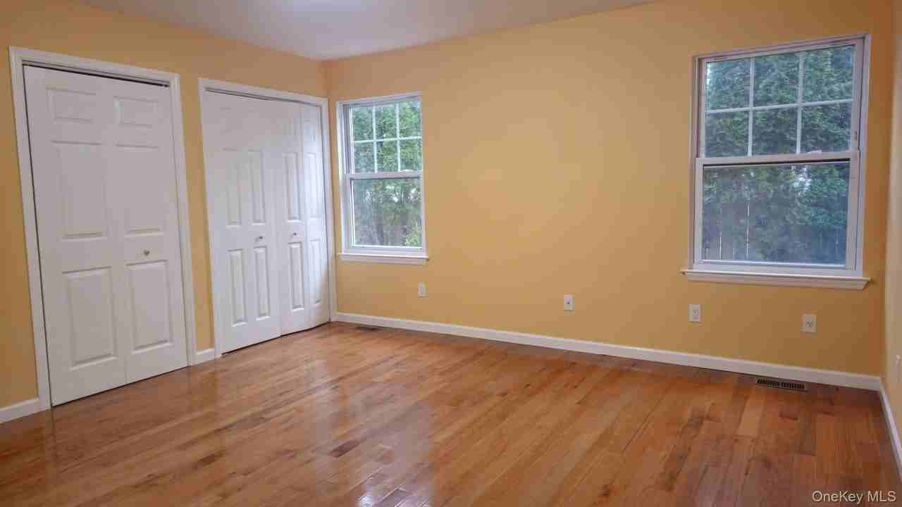 34 Nassau Ave #1 - Photo 6 of 13