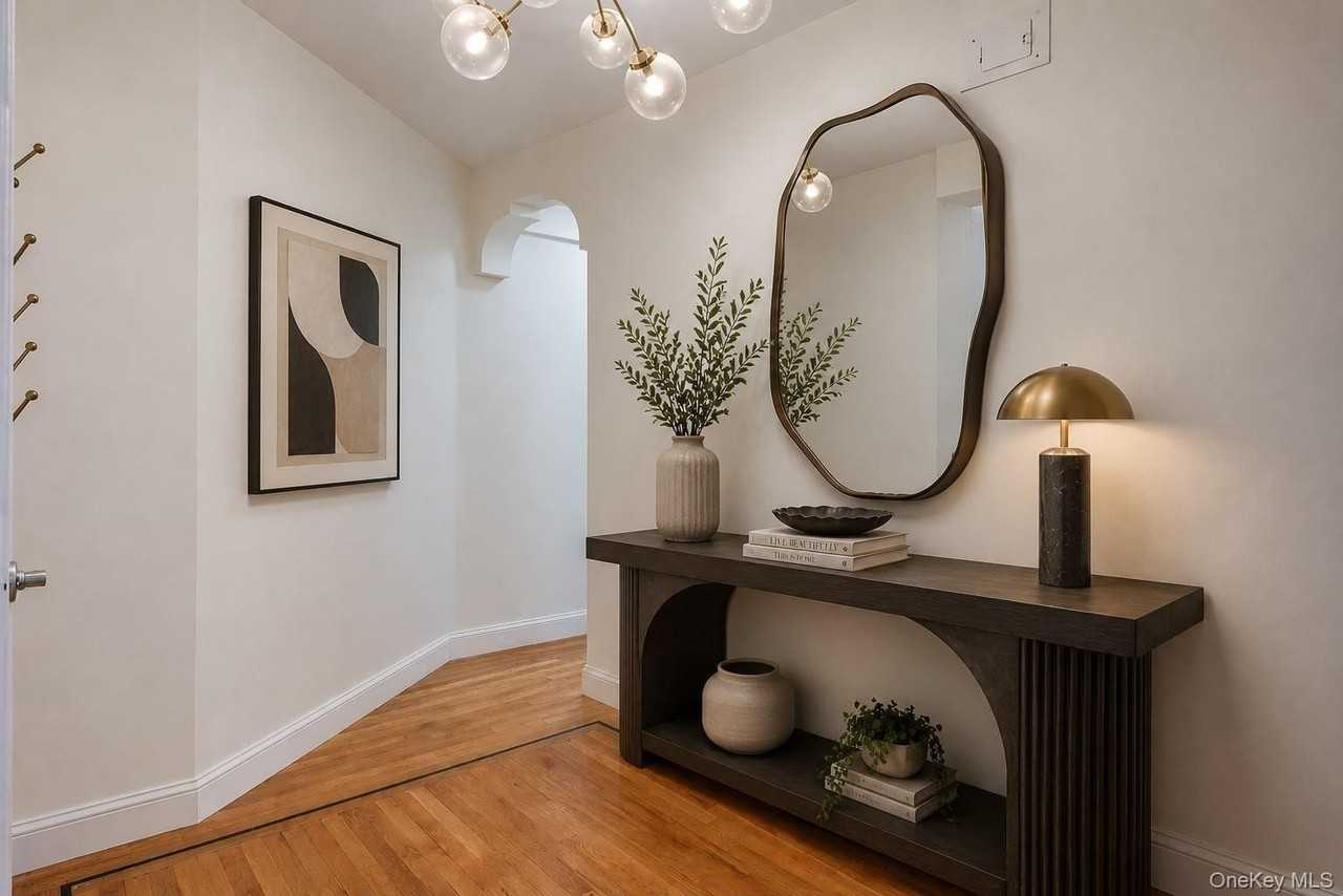 16710 Crocheron Ave #3A - Photo 4 of 28