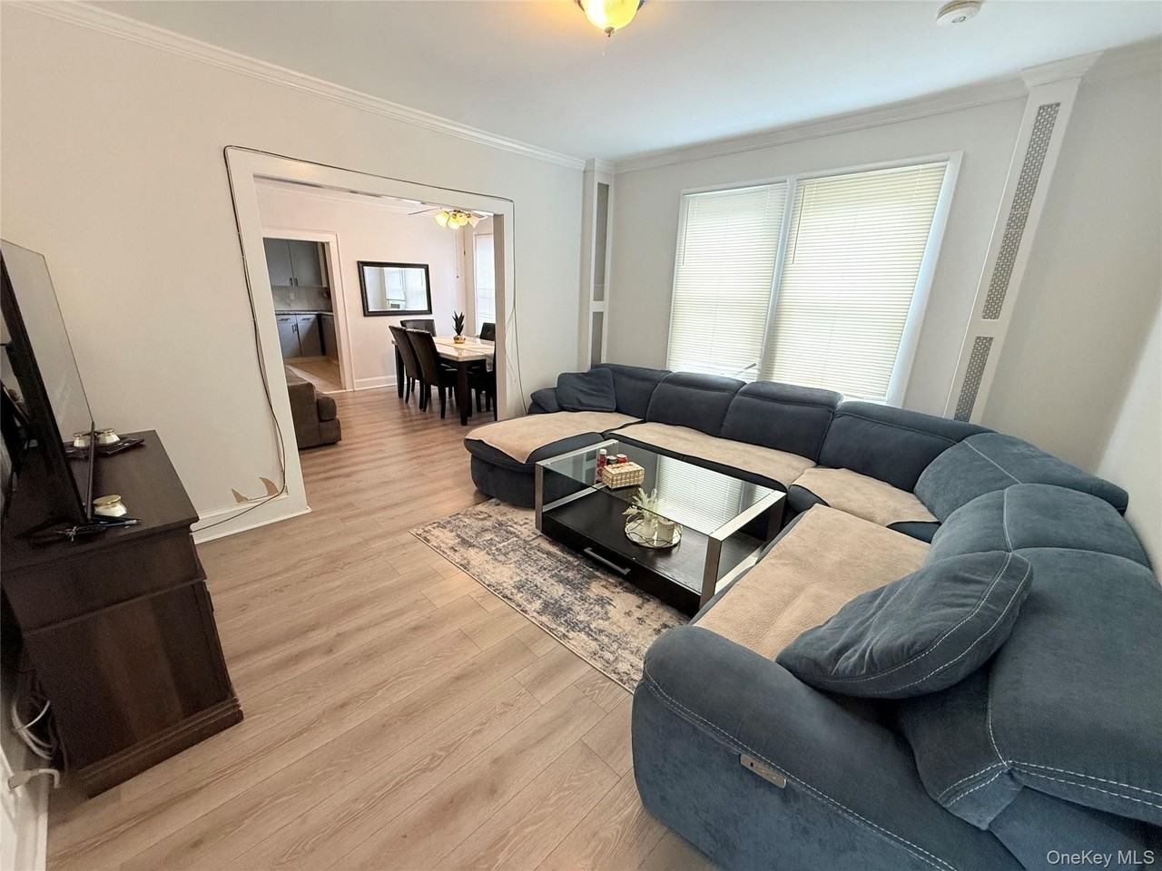 815 Carpenter Pl - Photo 5 of 24