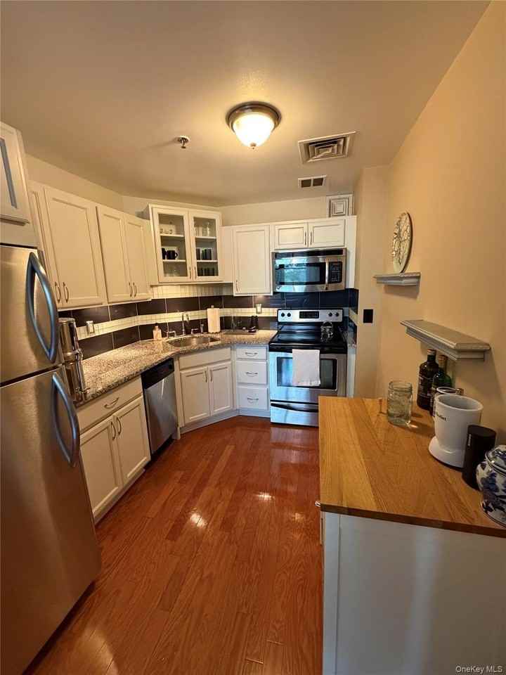 75 Mckinley Ave #B2-4 - Photo 7 of 27