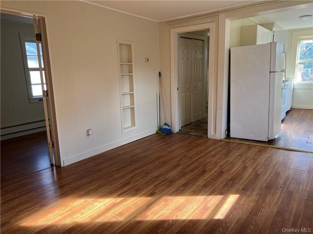 7 S High St - Photo 5 of 12