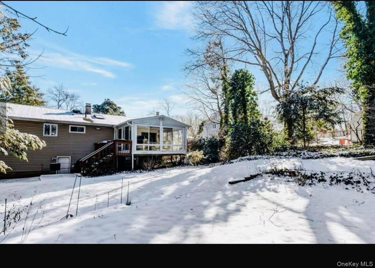 18 Greenwich Rd - Photo 4 of 19