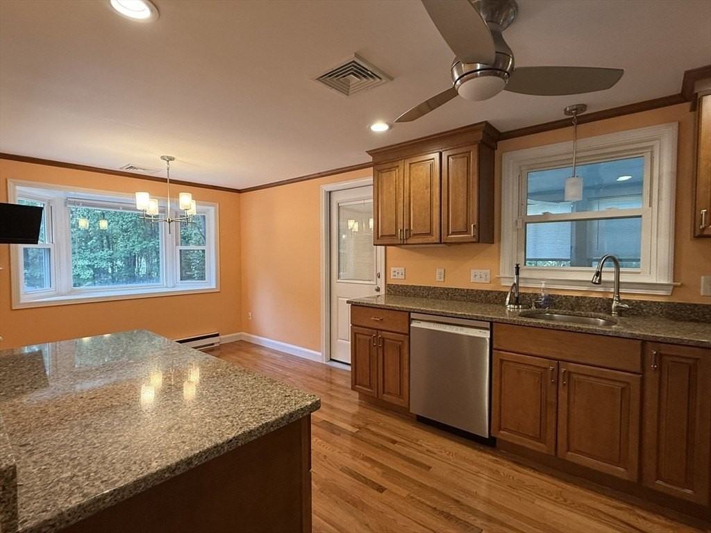 9 Brookdale Cir - Photo 6 of 26
