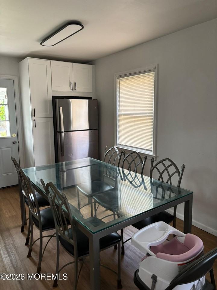 23 Campbell Ct - Photo 4 of 14