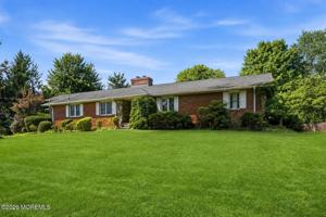 featured image of 470 Monmouth Pl