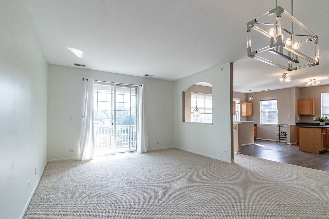 200 Rosehall Dr #220 - Photo 4 of 17