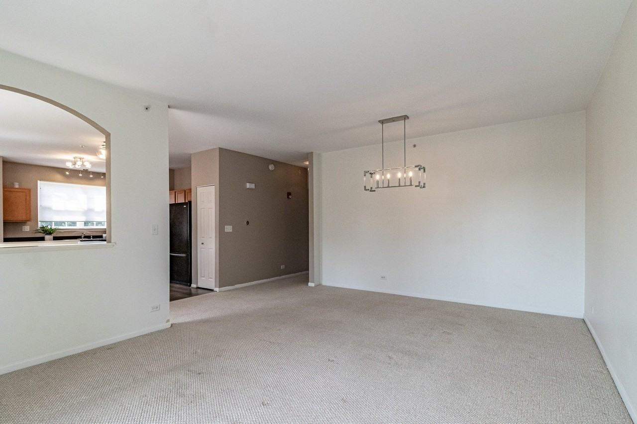 200 Rosehall Dr #220 - Photo 5 of 17