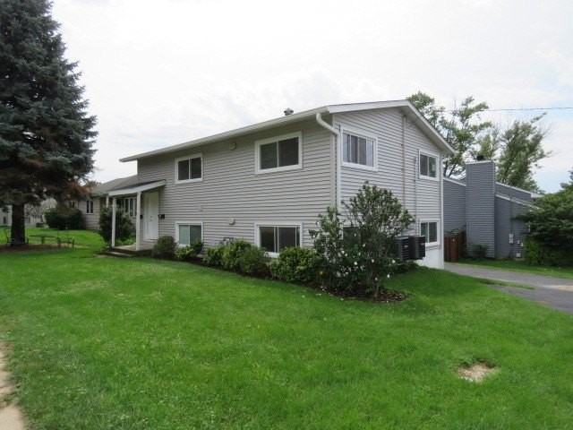 551 N Washington Ave #B - Photo 3 of 15