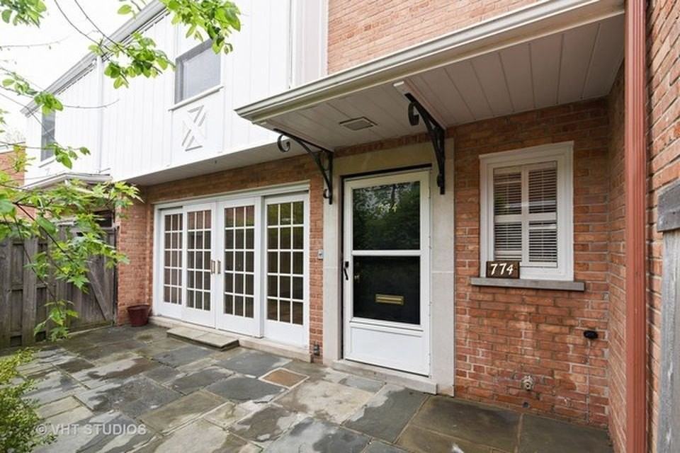 774 Green Bay Rd - Photo 3 of 25
