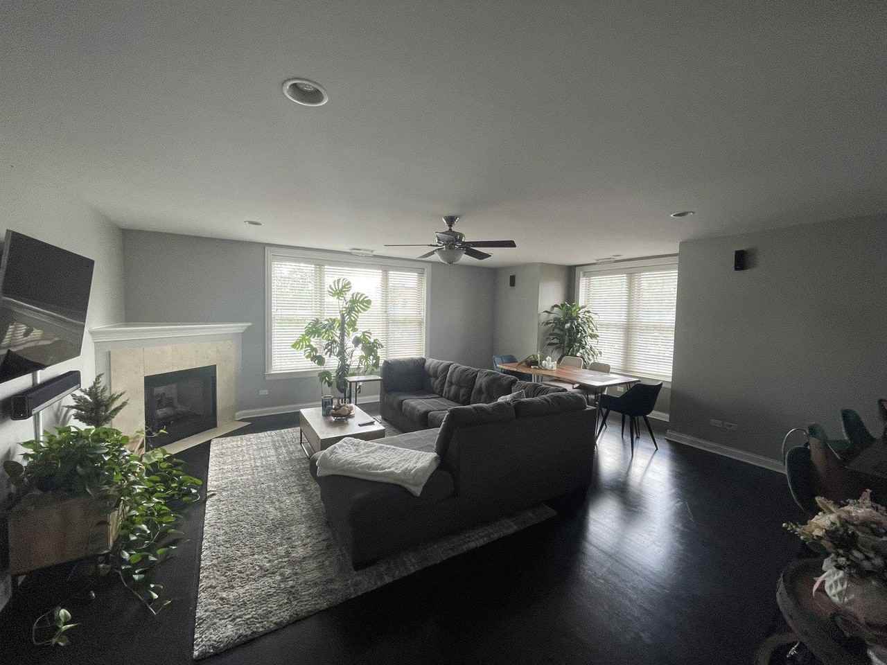 301 S Leavitt St #2N - Photo 2 of 12