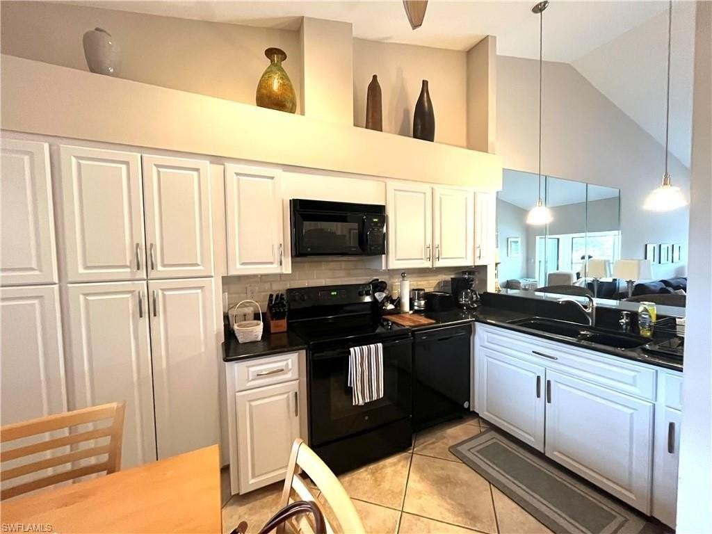 513 Lake Louise Cir #202 - Photo 3 of 15