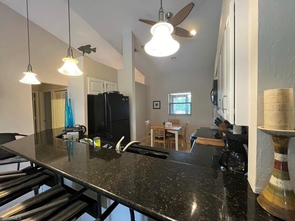 513 Lake Louise Cir #202 - Photo 4 of 15