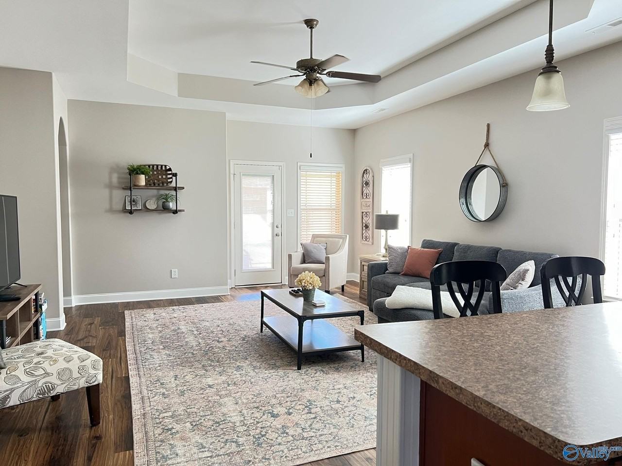 266 New Bristol Ln - Photo 5 of 24