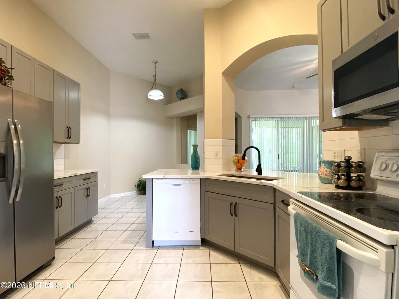 10519 Creston Glen Cir - Photo 7 of 25