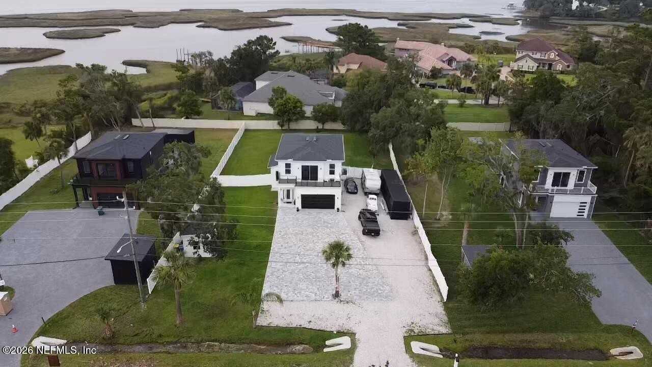 5395 Heckscher Dr - Photo 2 of 30