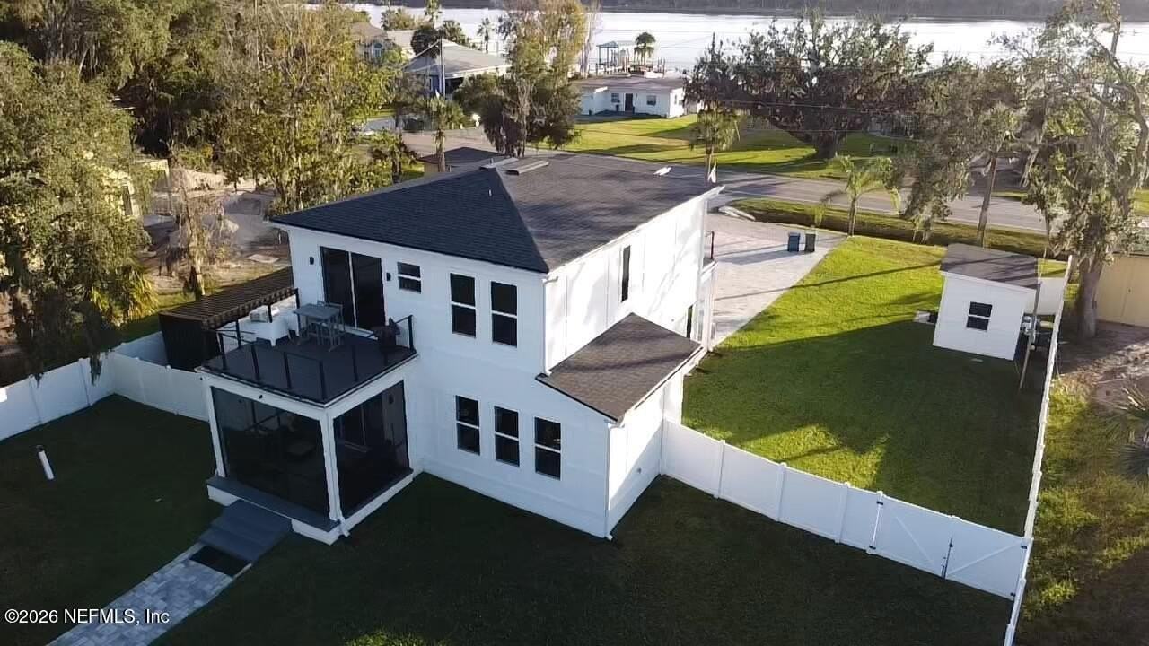 5395 Heckscher Dr - Photo 3 of 30
