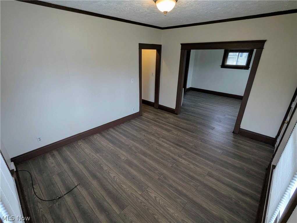 2915 Roanoke Ave #4 - Photo 5 of 13