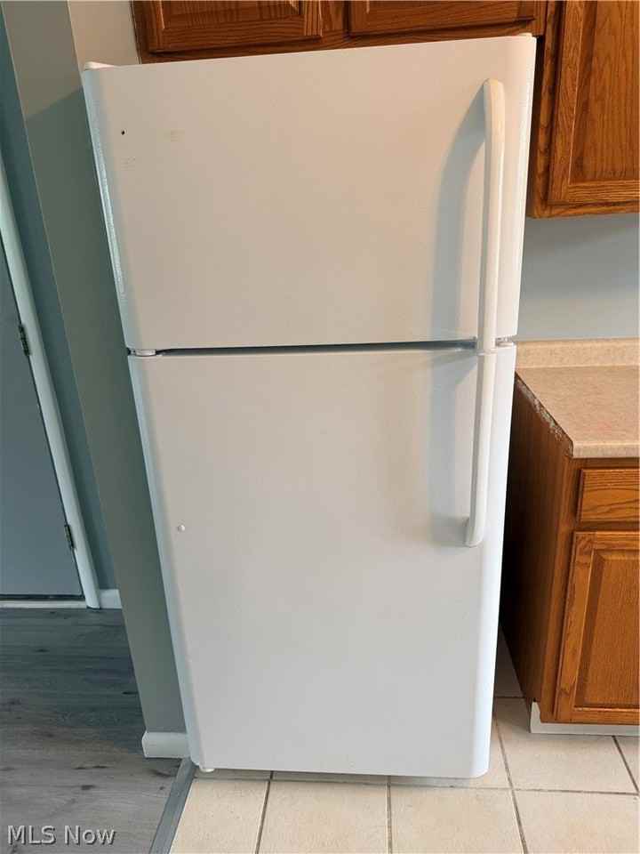 929 Cook Ave #2 - Photo 7 of 17