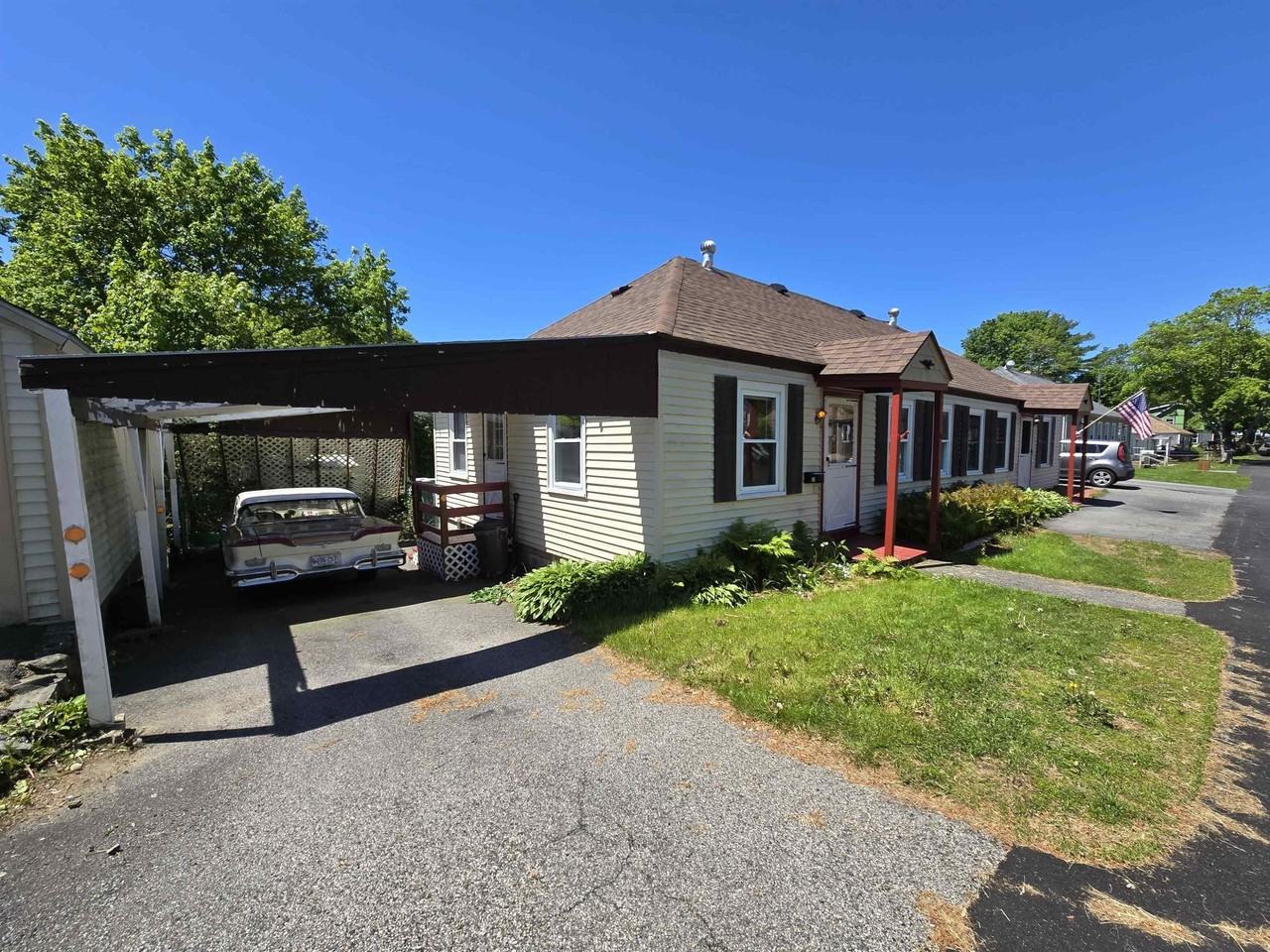 30 Halstead St - Photo 3 of 24