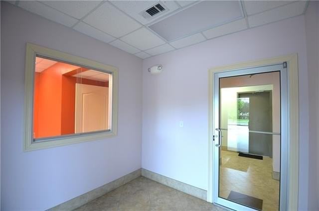 128 Hector Ave - Photo 3 of 13
