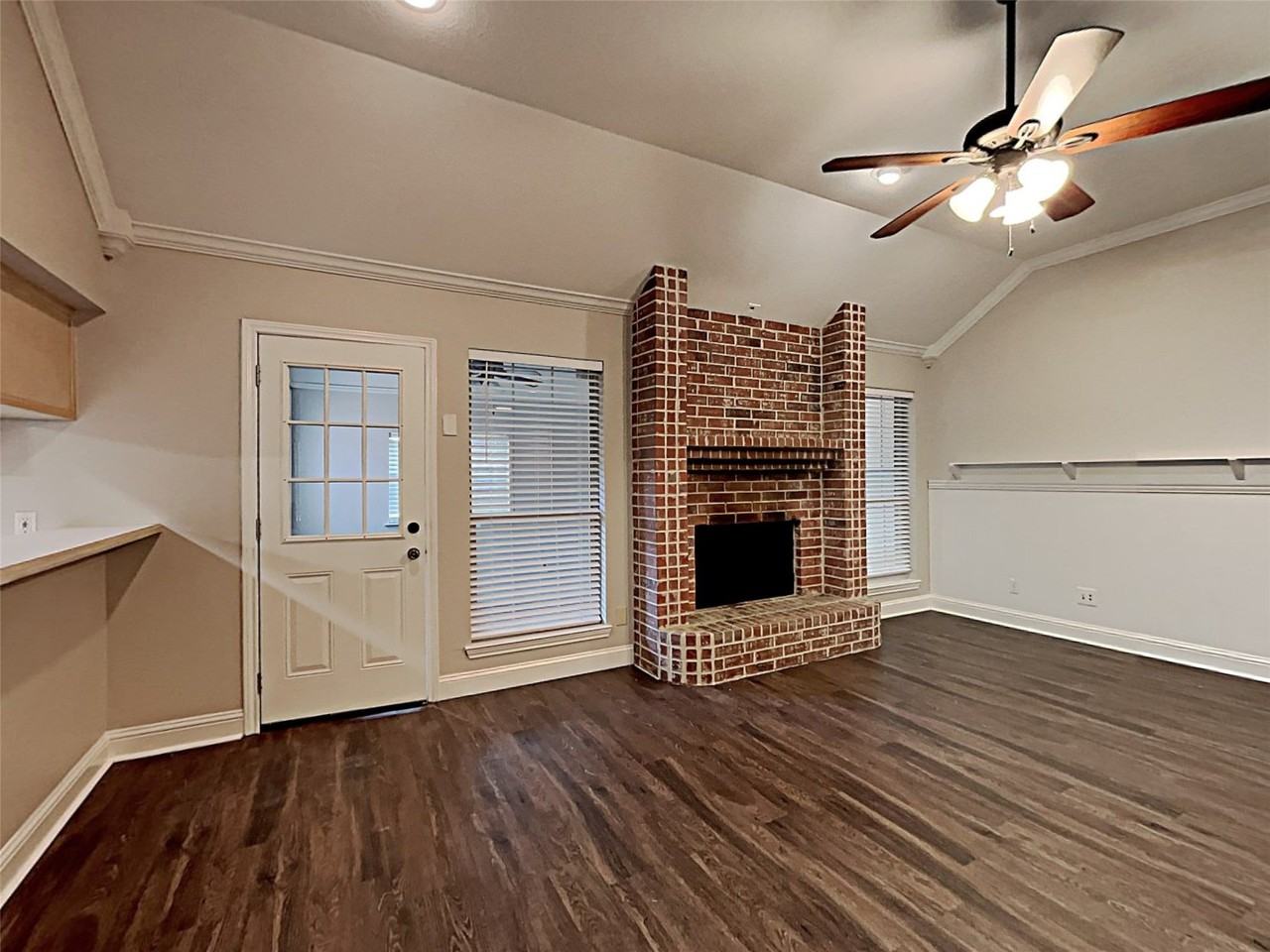 551 Sw Rand Dr - Photo 6 of 14