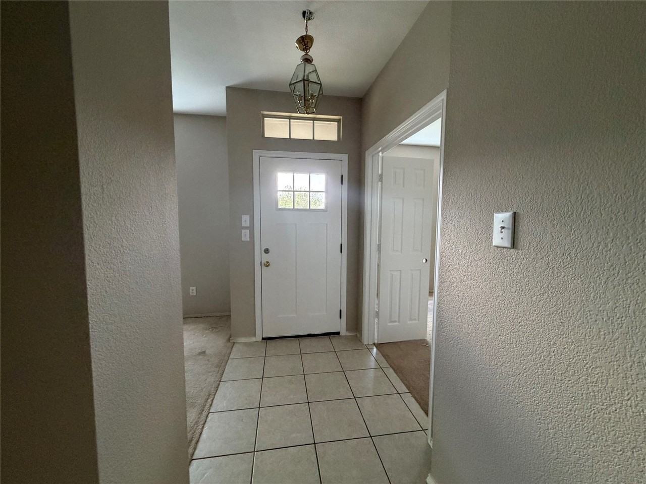 1520 Streams Way - Photo 2 of 16