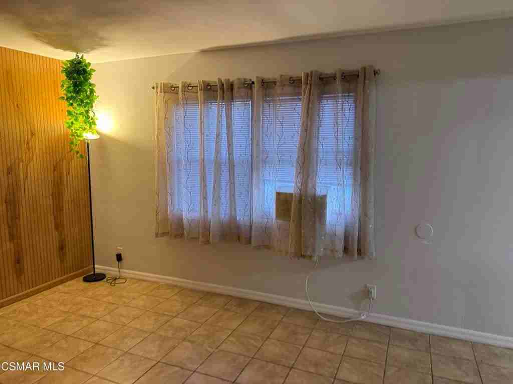 1873 Patricia Ave - Photo 5 of 14