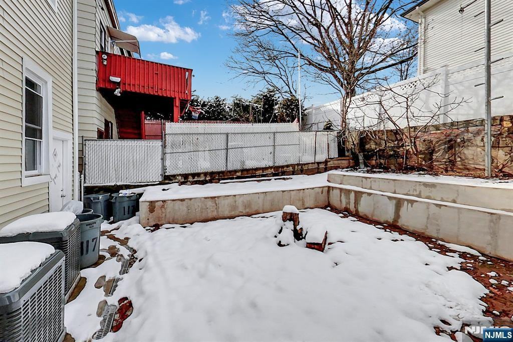 117 Belmont Ave ##1 - Photo 3 of 24