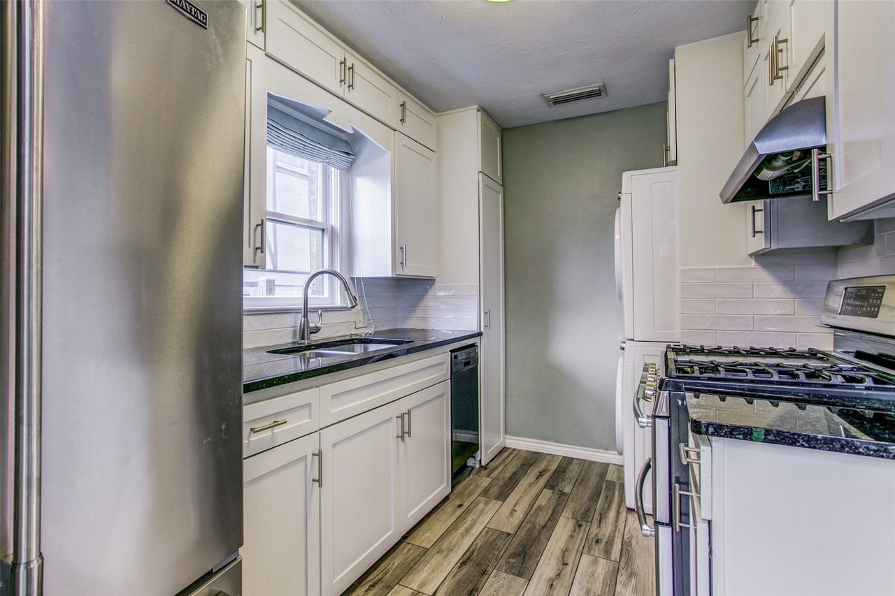 715 Newell Ave - Photo 7 of 12