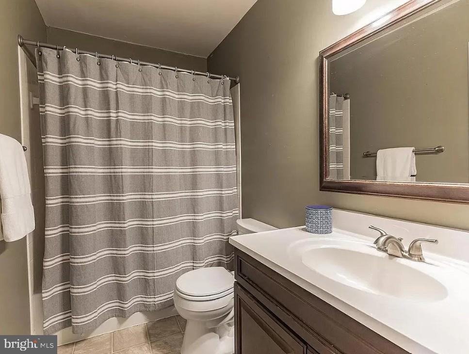 605 Shropshire Dr - Photo 6 of 7