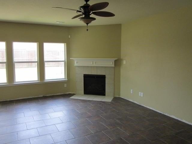 7409 Brent Way - Photo 2 of 20
