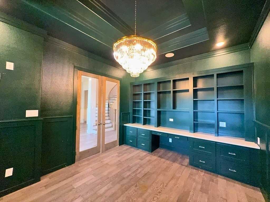 2151 Lassen Dr - Photo 3 of 24