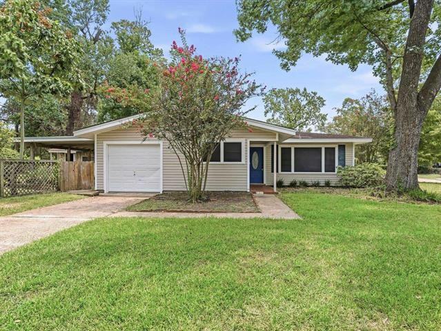 5990 Sallie St - Photo 3 of 24